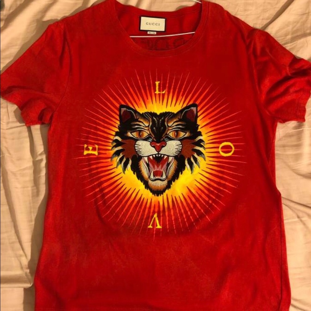 Gucci angry cat t-shirt (AUTHENTIC)